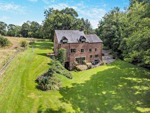 Photo 5- click for photo gallery